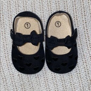 Baby Girl Black Shoes w/ Hearts